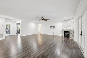 Southern Wood Dr-S2112-010.jpg