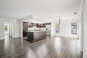 Southern Wood Dr-S2112-013.jpg