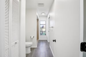 Southern Wood Dr-S2112-032.jpg