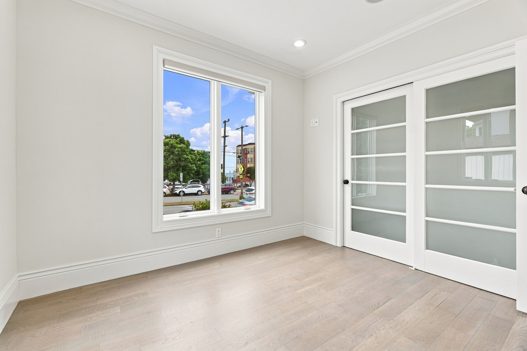 035_F8_496 38th Ave