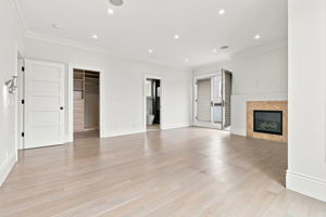 025_F8_496 38th Ave