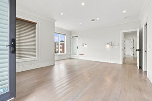 026_F8_496 38th Ave
