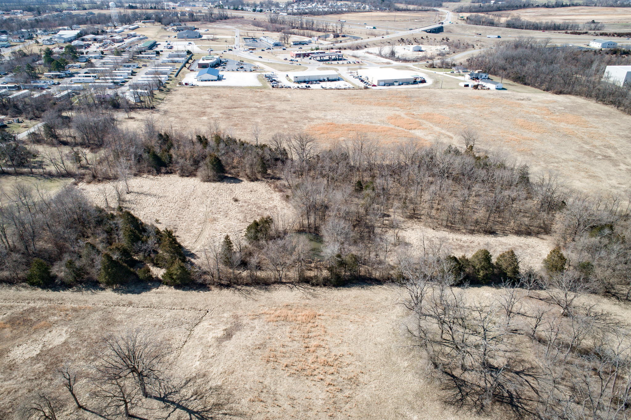 496 Weitkamp, Moscow Mills, MO 63362, USA Photo 9