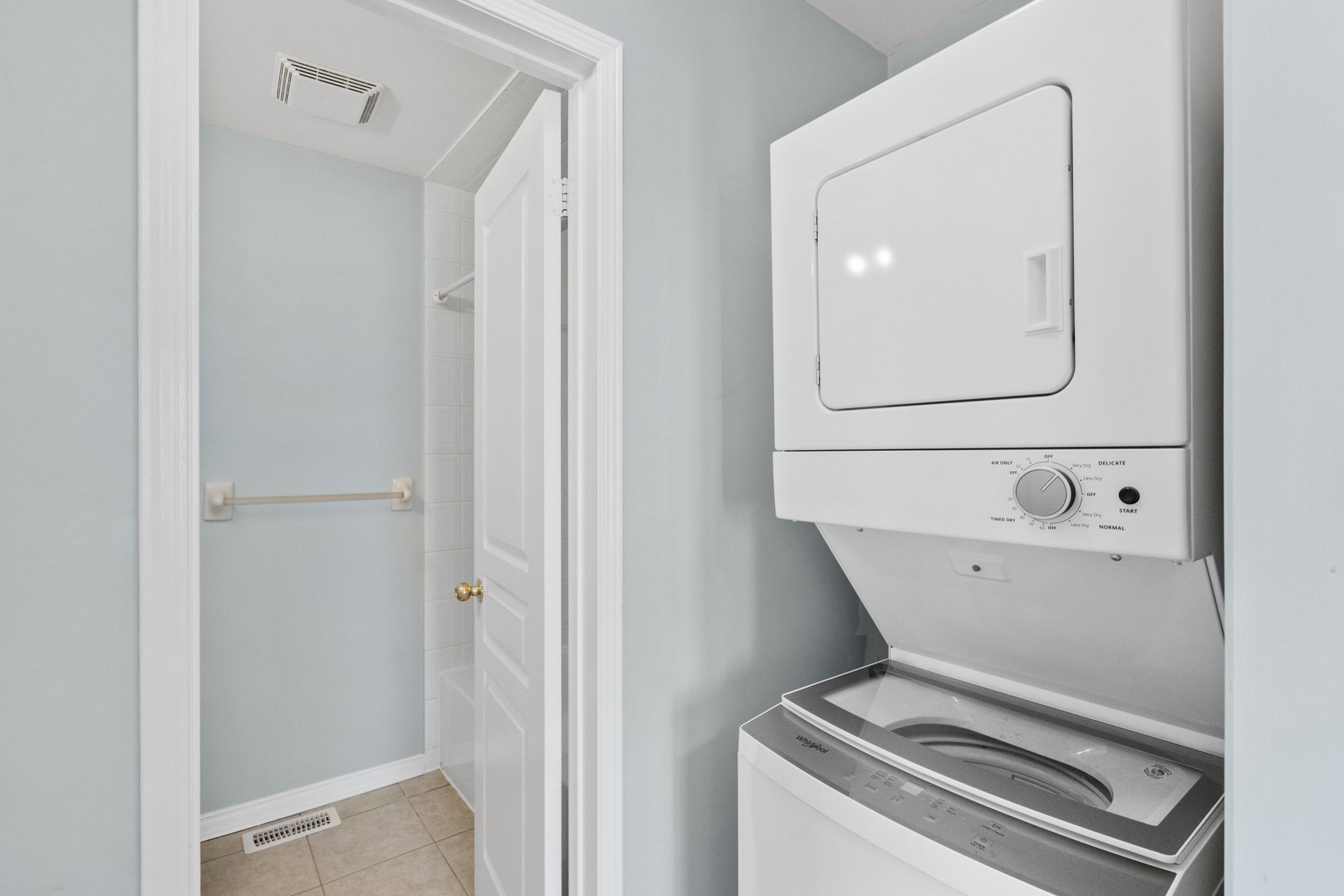 Private ensuite washer and dryer