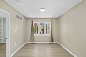 Living Room/Dining Room