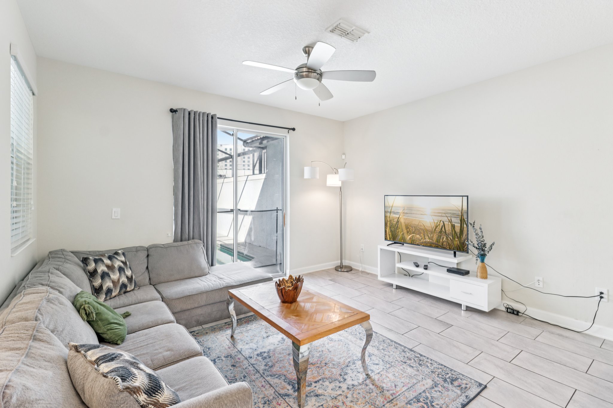 Windermere Ave-S1508-006.jpg