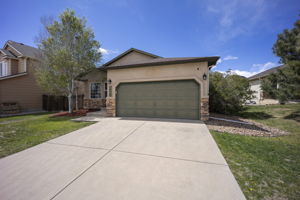  Photo 0