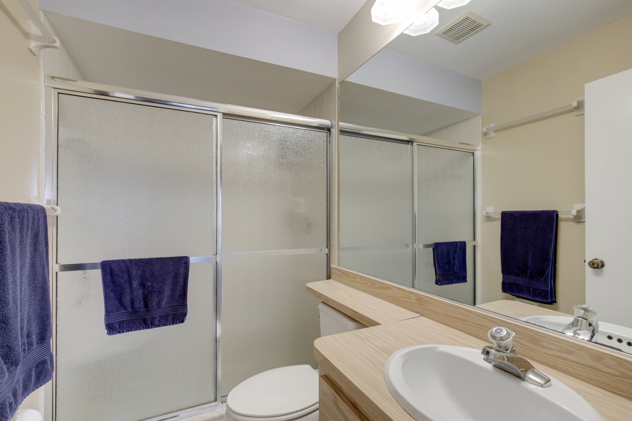 Village Garden Dr 141-S0901-022.jpg