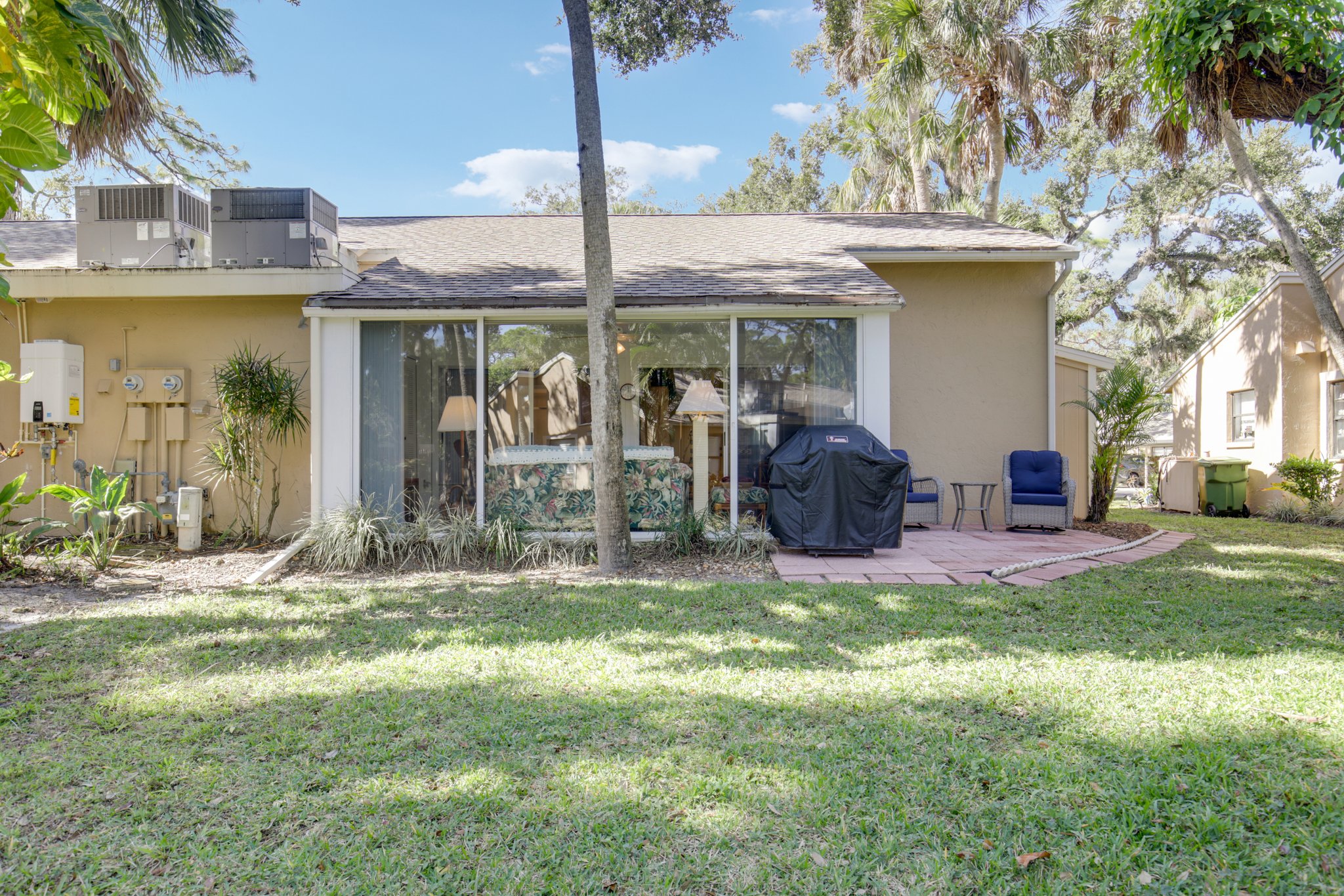 Village Garden Dr 141-S0901-024.jpg