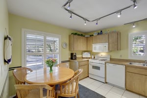 Village Garden Dr 141-S0901-012.jpg