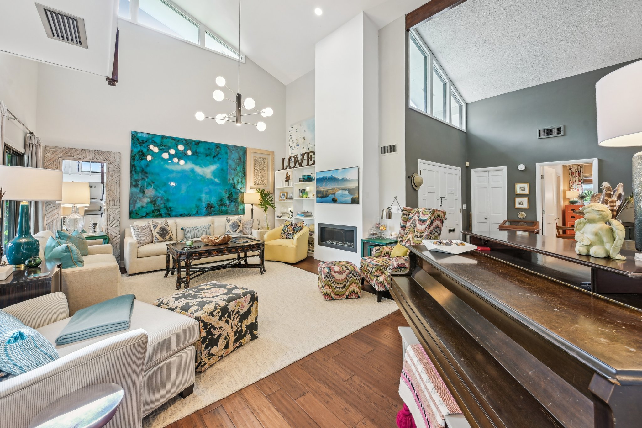 Empire Ave-0105-004.jpg