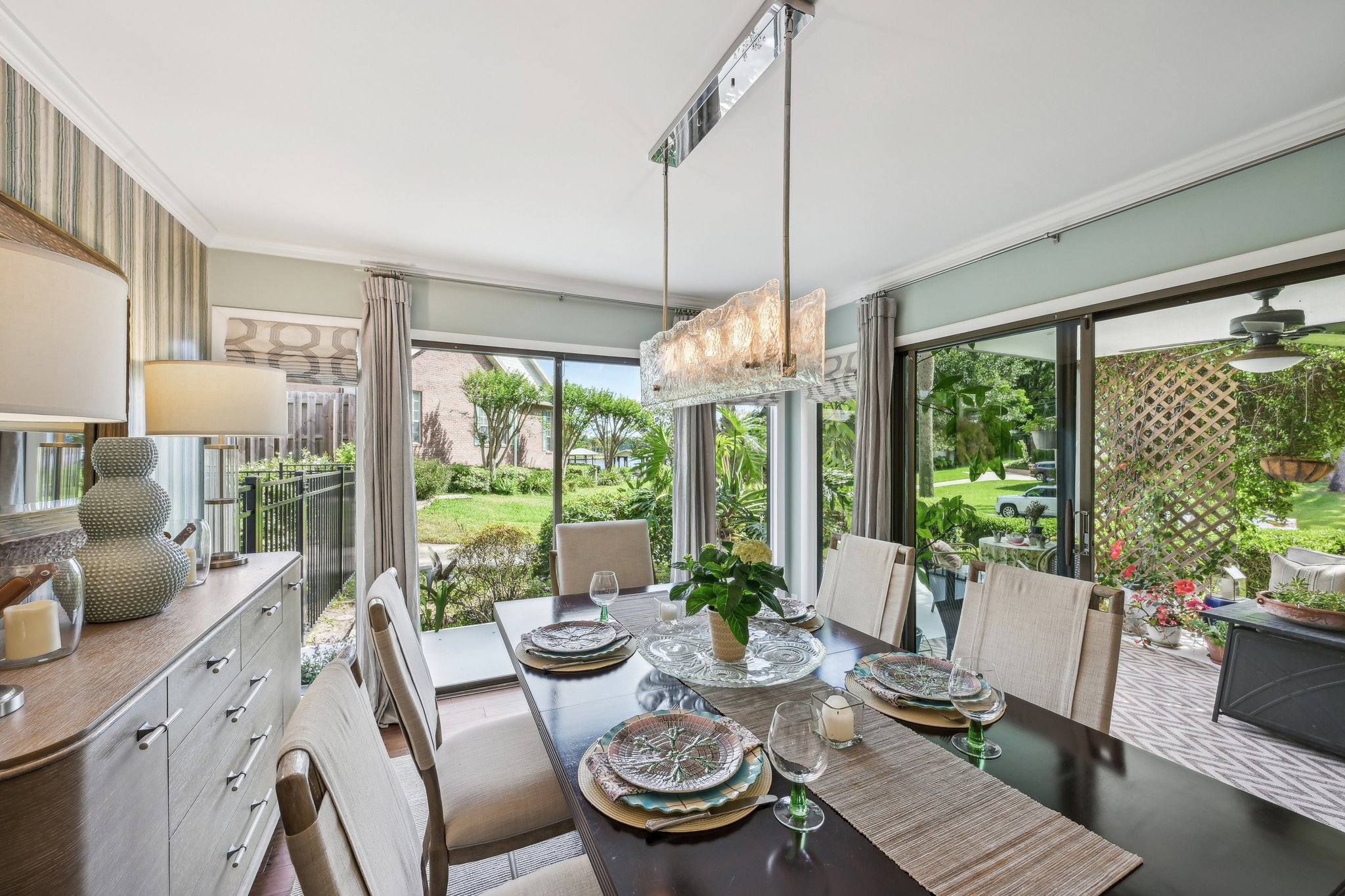 Empire Ave-0105-011.jpg