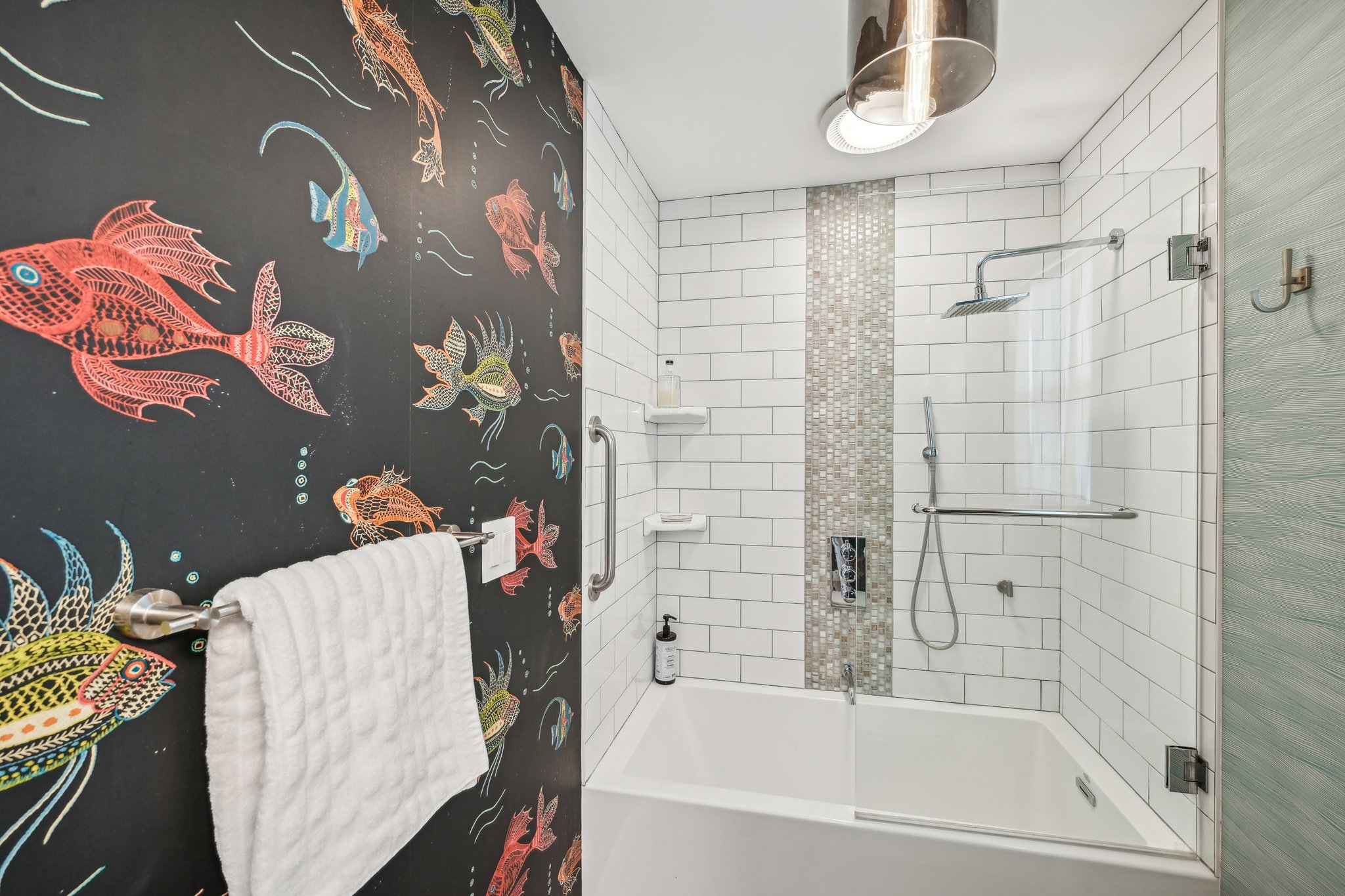 Empire Ave-0105-024.jpg