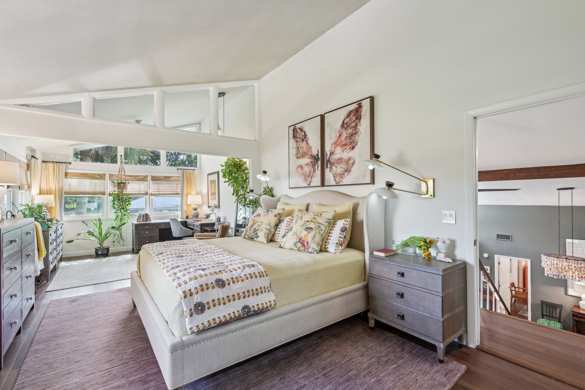 Empire Ave-0105-042.jpg