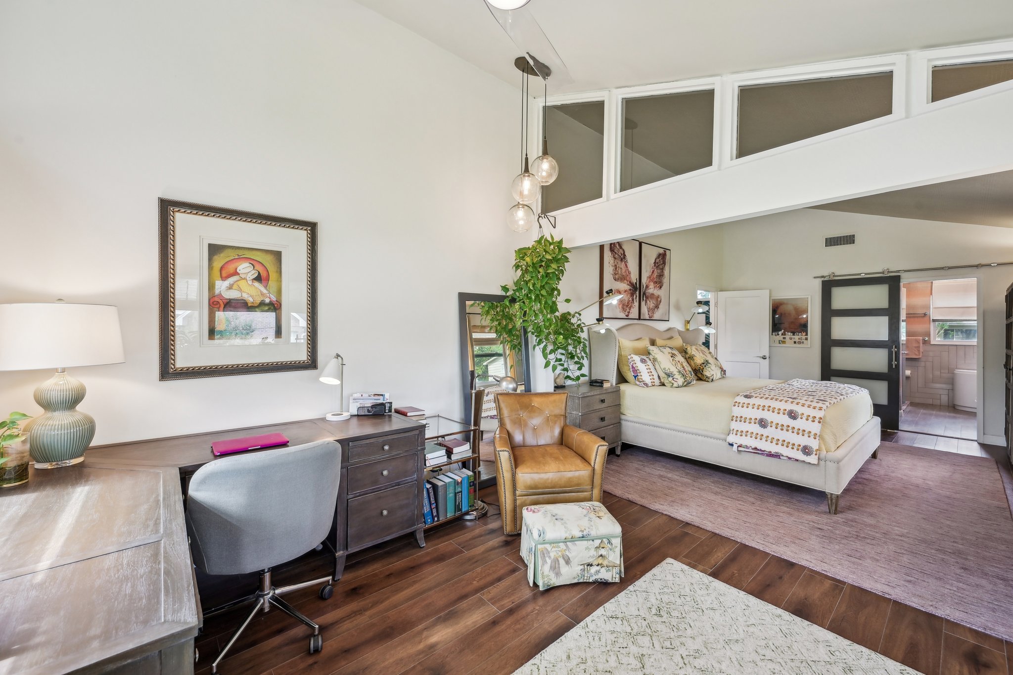 Empire Ave-0105-044.jpg