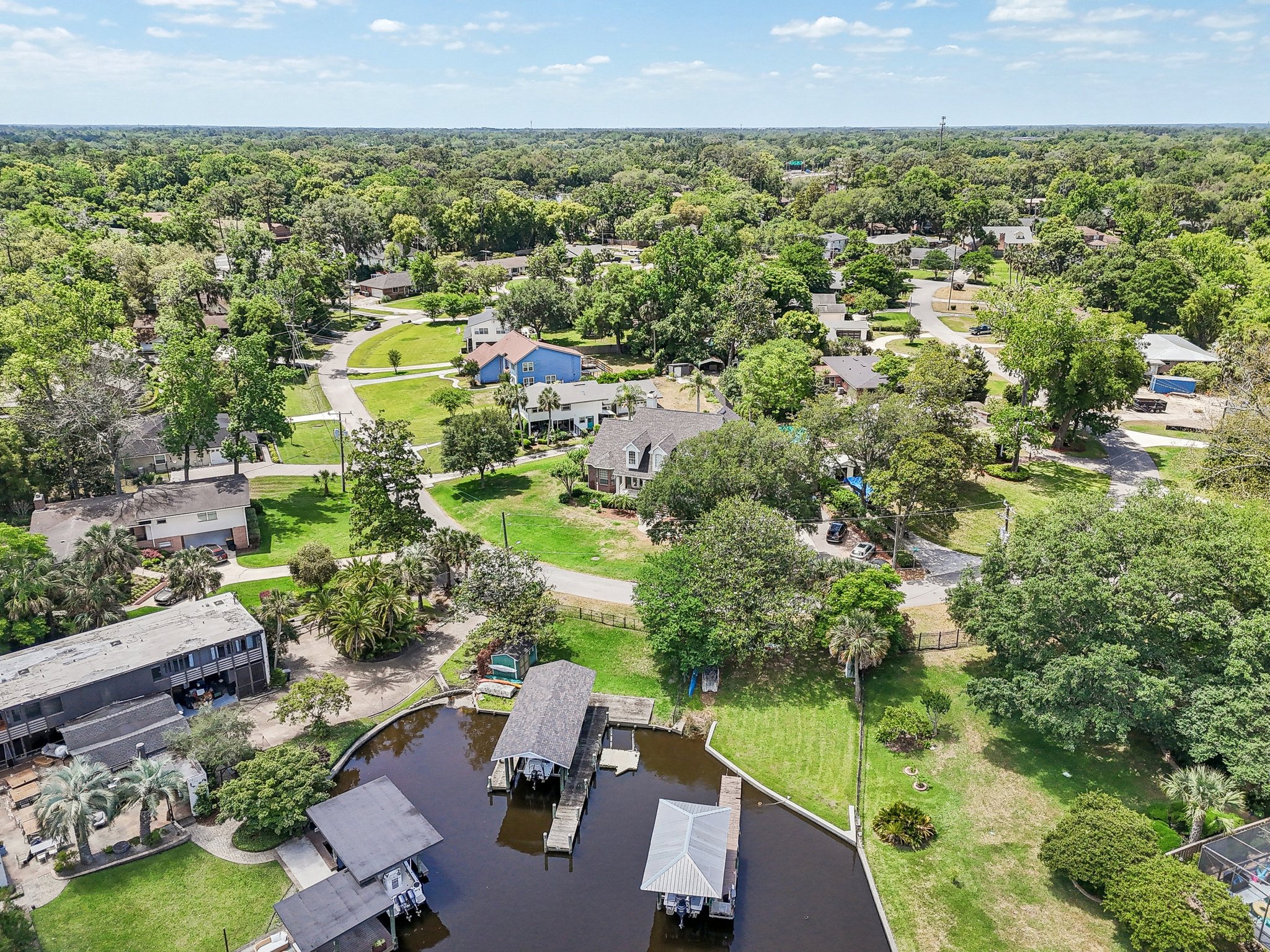 Empire Ave-0105-073.jpg