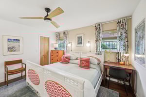 Empire Ave-0105-022.jpg