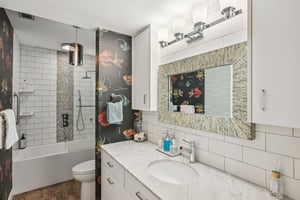 Empire Ave-0105-025.jpg