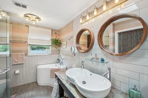 Empire Ave-0105-046.jpg