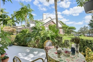 Empire Ave-0105-053.jpg