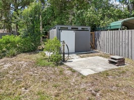 Empire Ave-0105-063.jpg