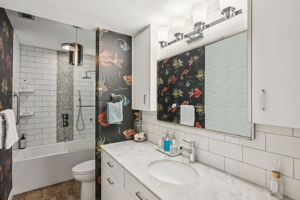 28-print-Empire Ave-0105-025 VS