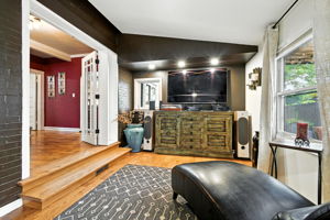  Photo 41