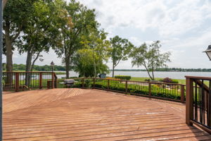 Over 1,200 Feet of cedar wood Deck