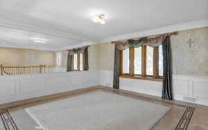 DR w/marble & inlaid carpeting