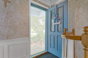 Attractive entryway
