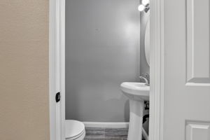  Photo 37