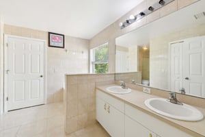 Lafayette St SW-0705-017.jpg