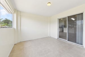Lafayette St SW-0705-031.jpg