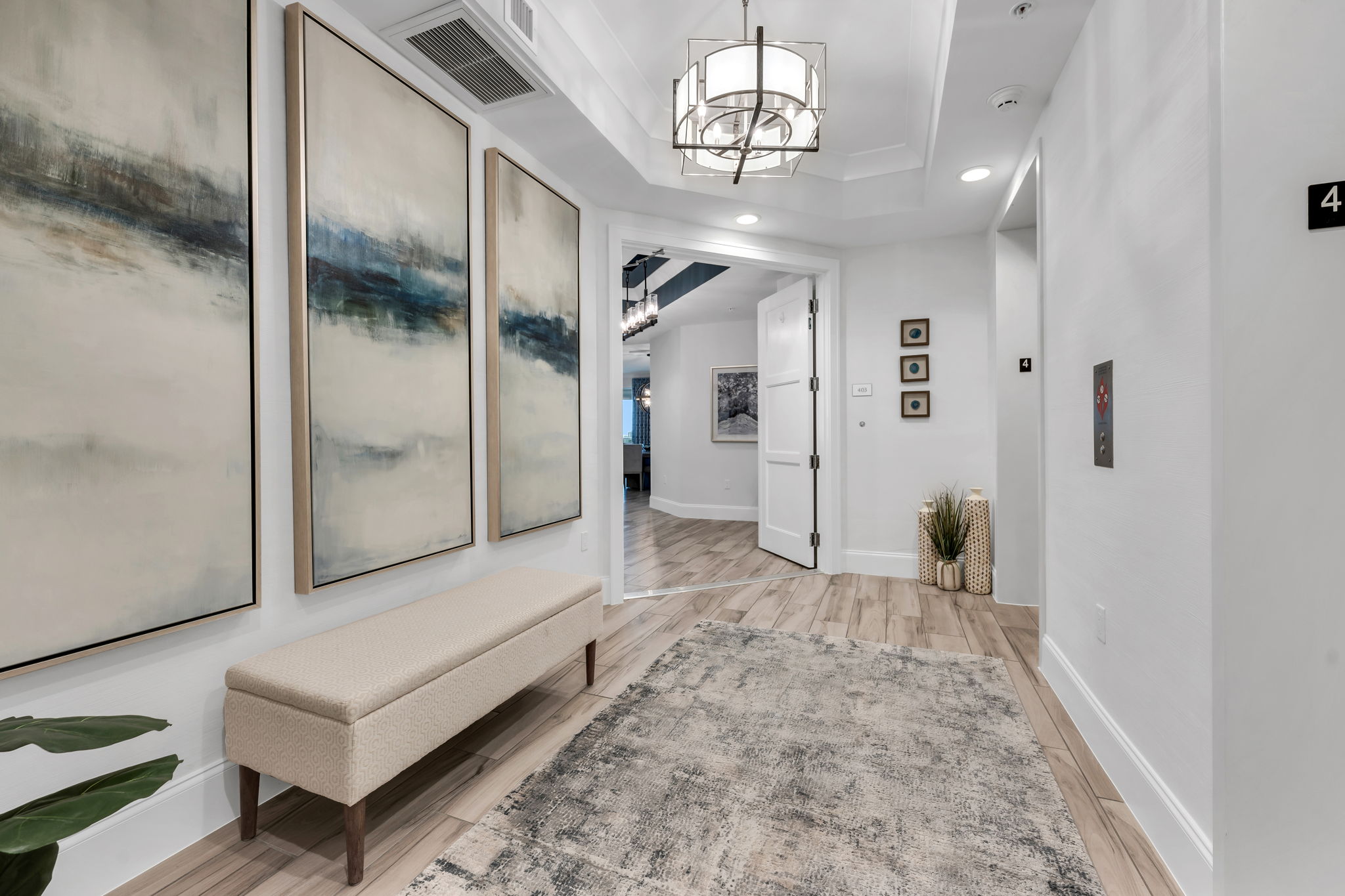 Private Entry Elevator Foyer