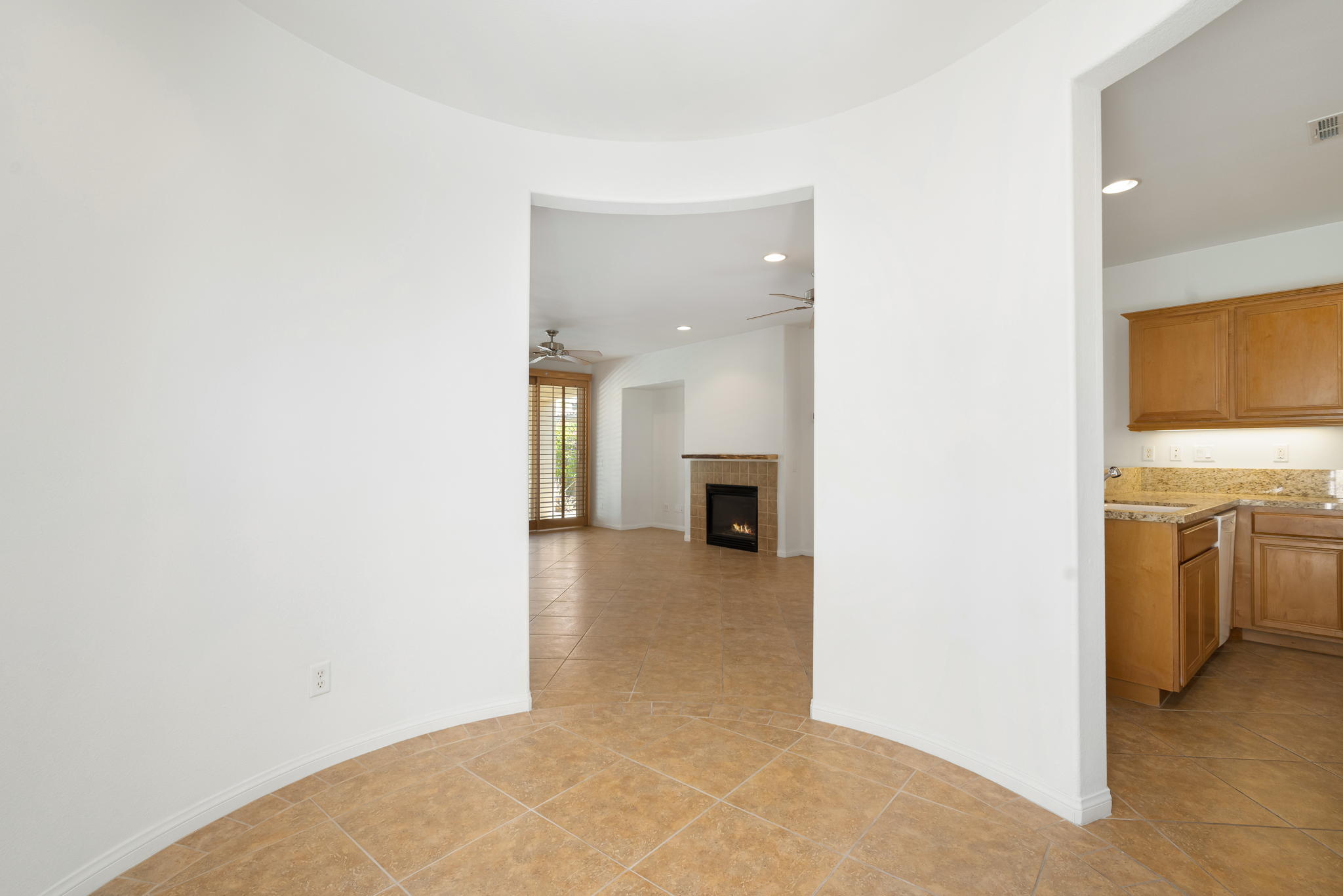 49728 Pacino St, Indio, CA 92201, USA Photo 12