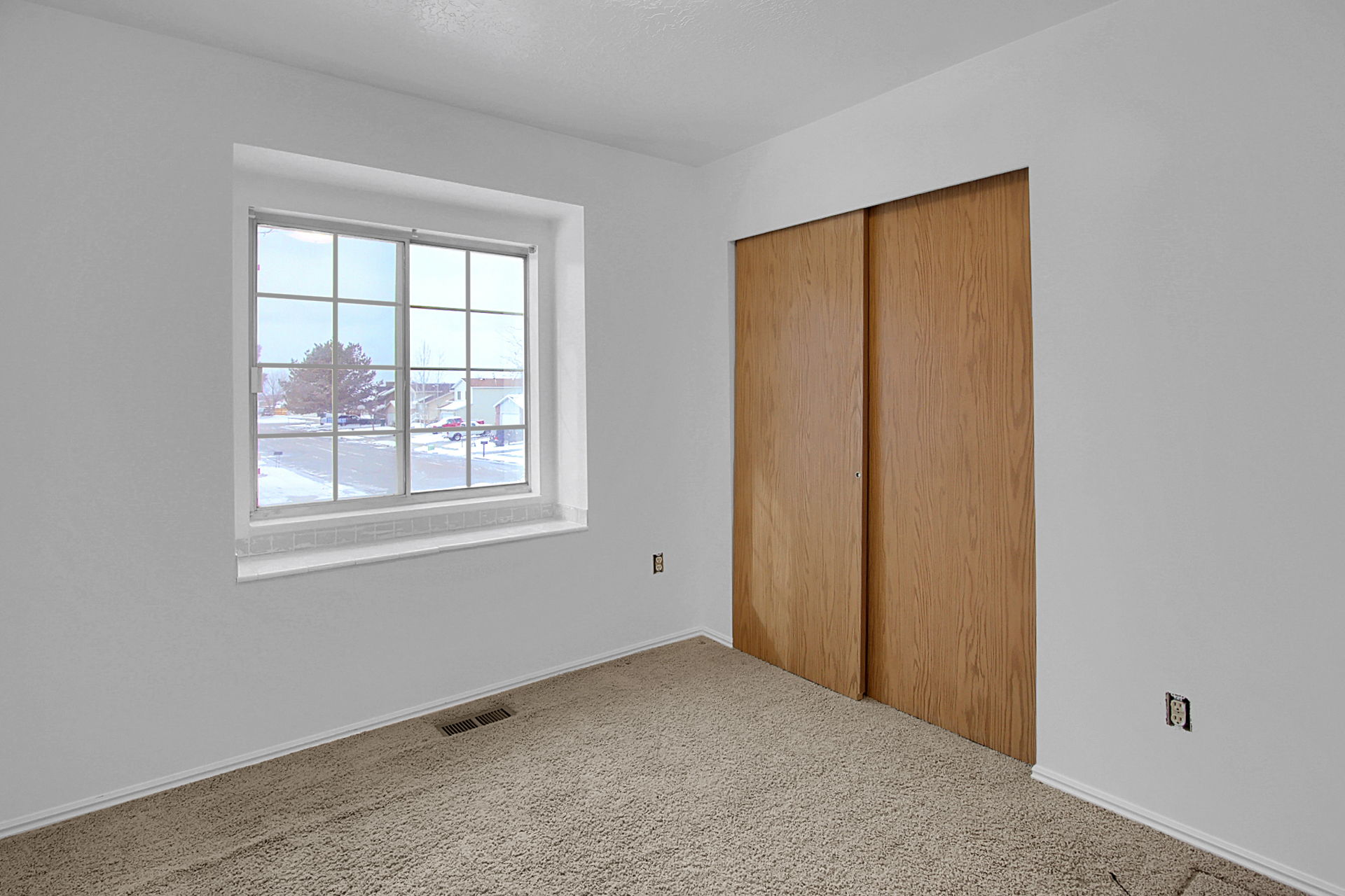  4976 S 3375 W, Roy, UT 84067, US Photo 11