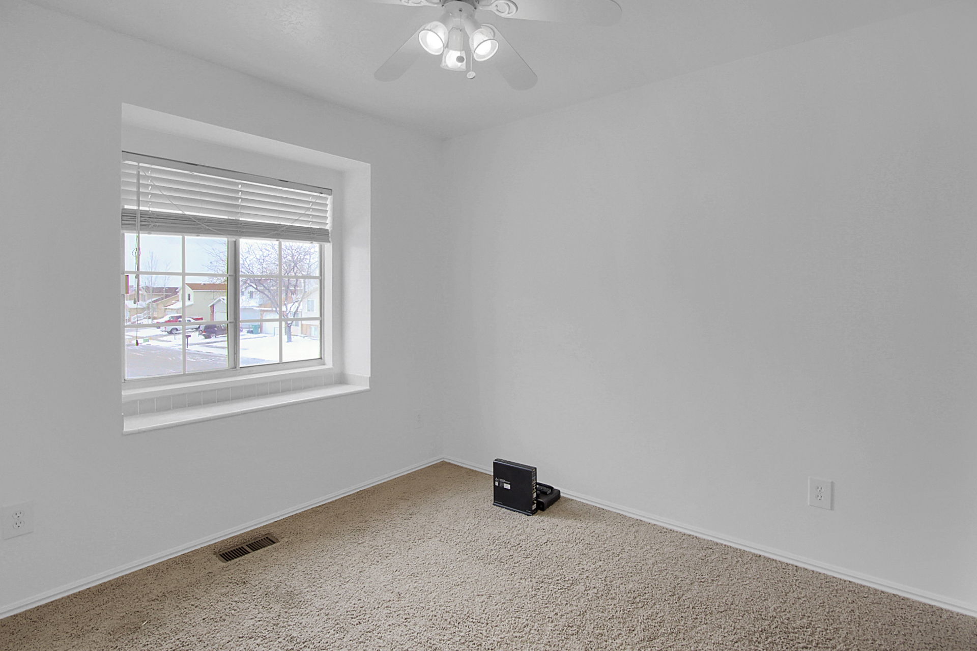  4976 S 3375 W, Roy, UT 84067, US Photo 12