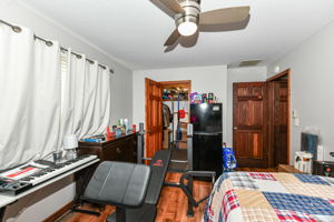  Photo 29