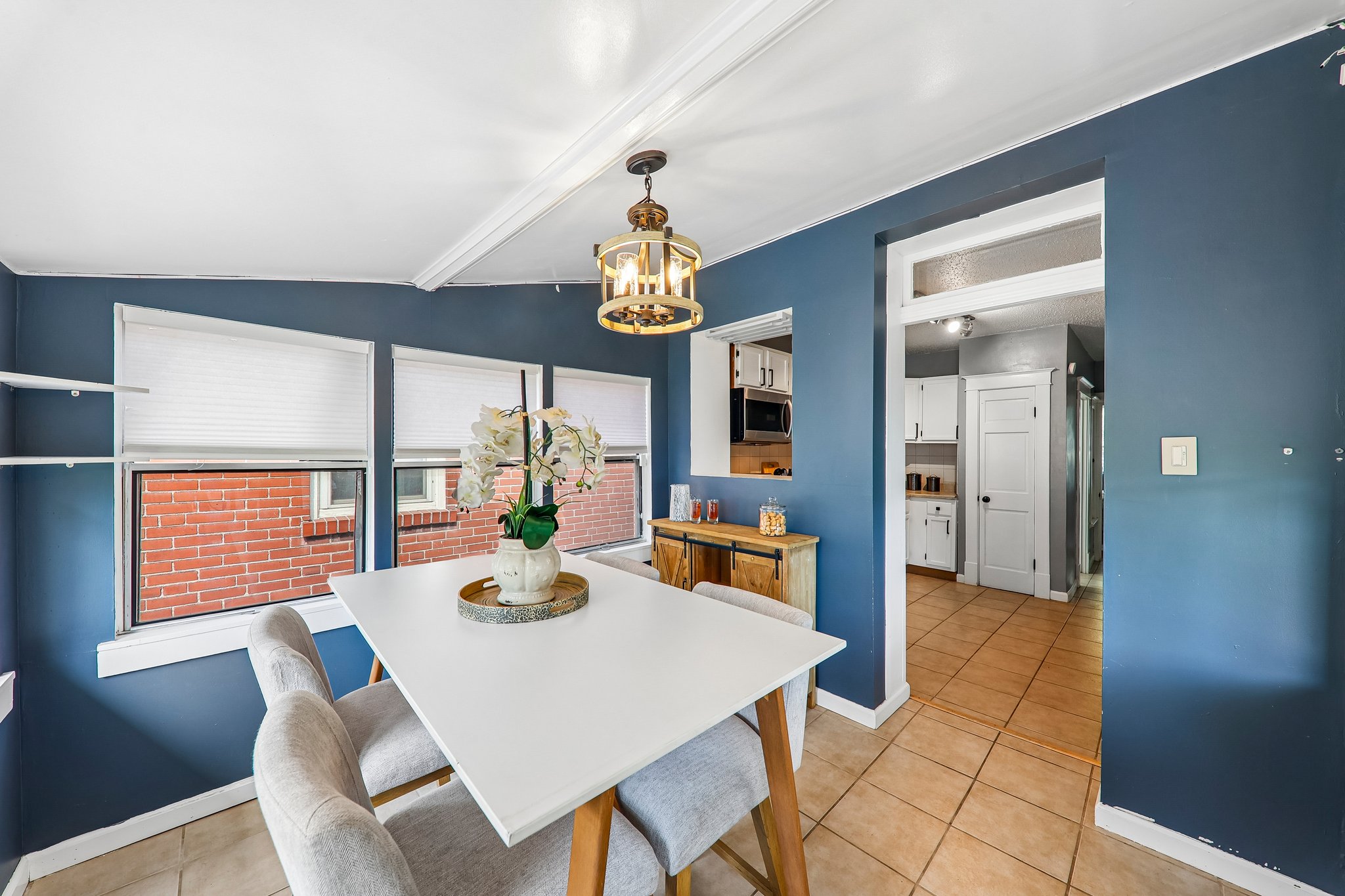 4978 Nagel Ave-S0909-011.jpg