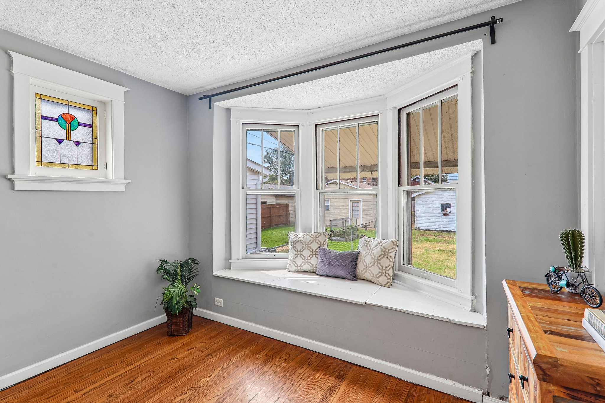 4978 Nagel Ave-S0909-018.jpg
