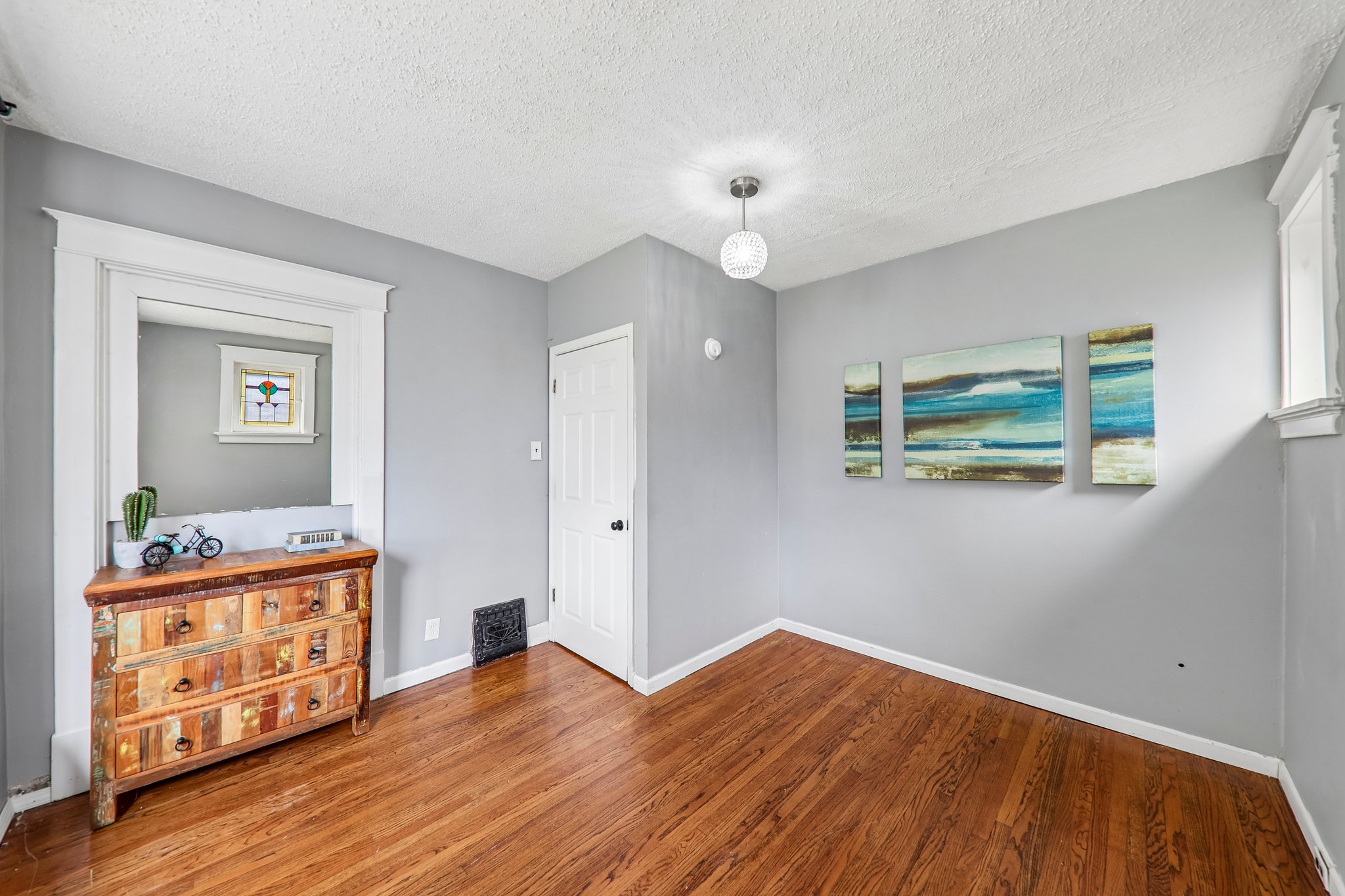 4978 Nagel Ave-S0909-019.jpg