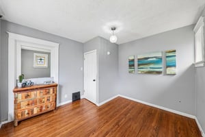 4978 Nagel Ave-S0909-019.jpg