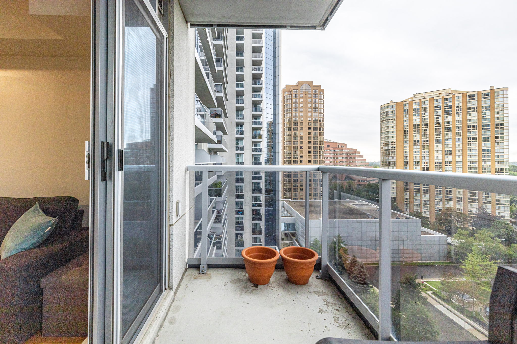 Toronto property showcase — delivered property photograph 21
