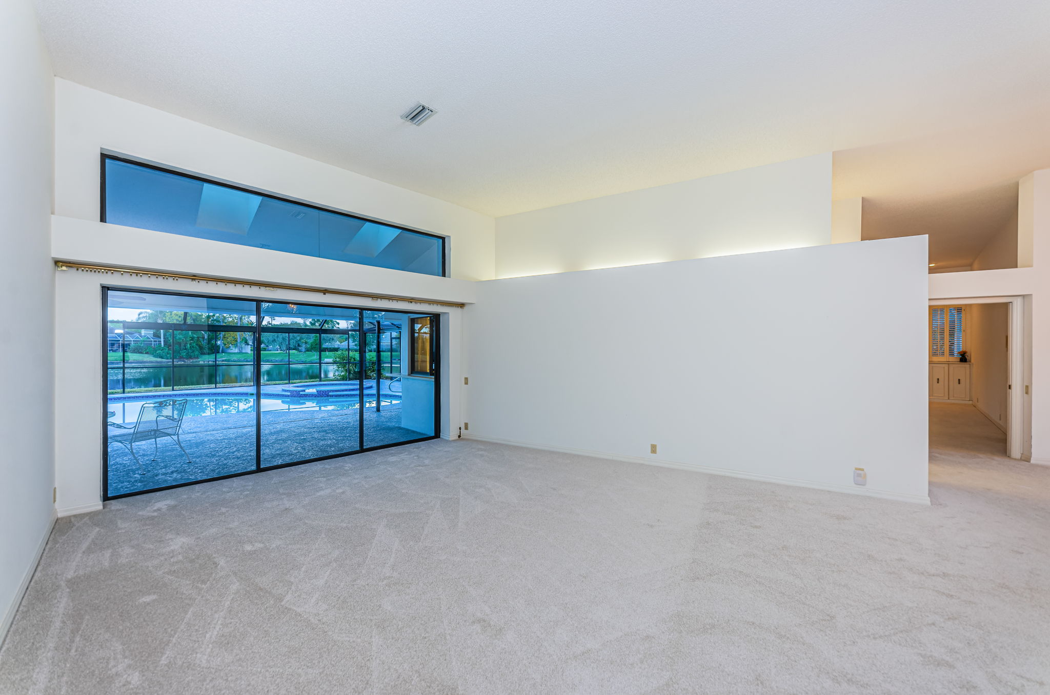 Living Room1-5