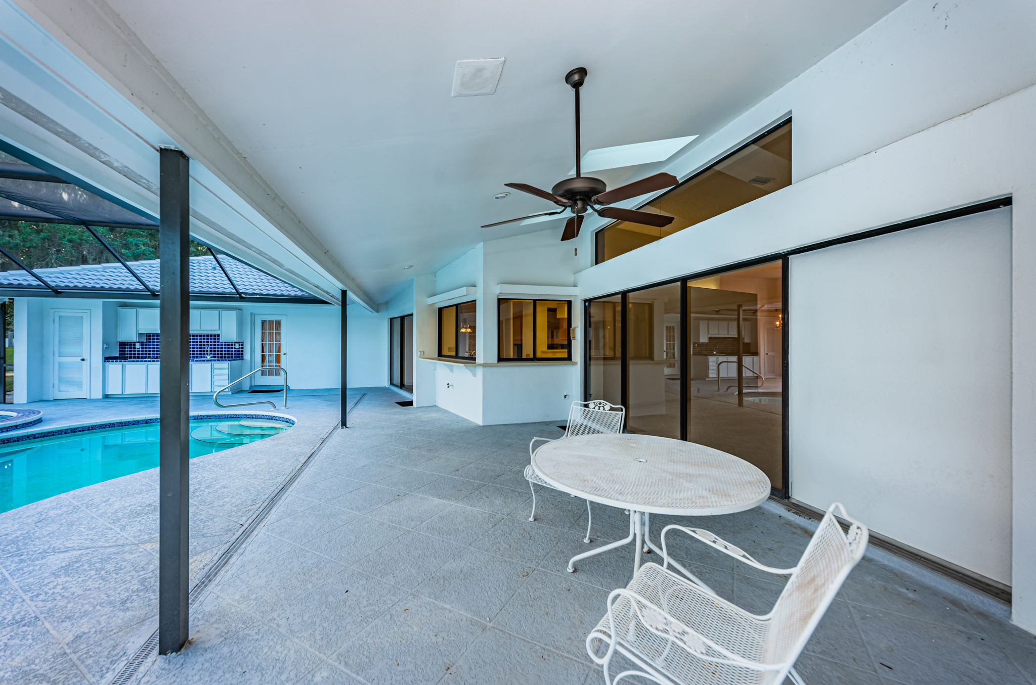 Lanai1-3