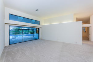 Living Room1-5