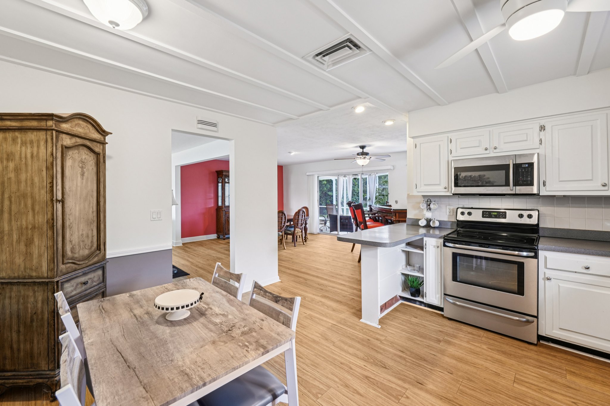 Echo Cir-S0810-012.jpg