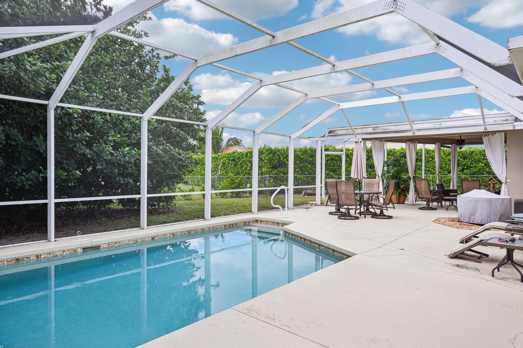 Echo Cir-S0810-032.jpg