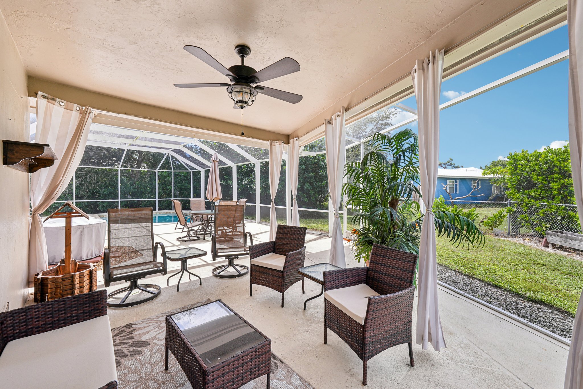 Echo Cir-S0810-034.jpg