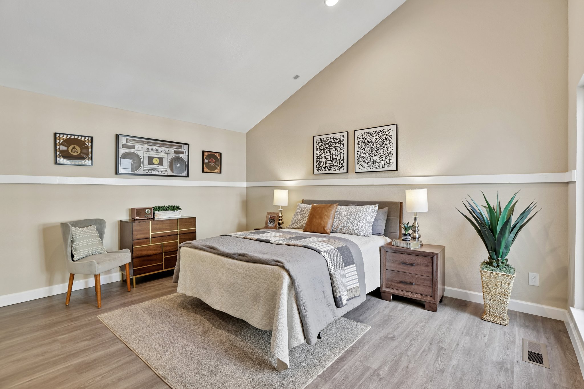 Freitas Rd-S2105-026.jpg